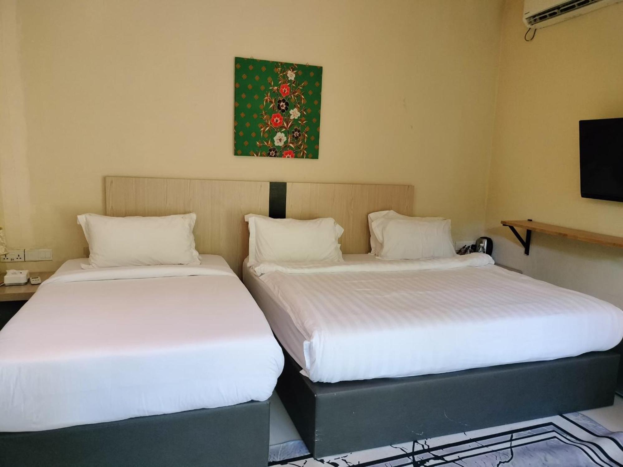 The Firefly Resort Semporna Exterior photo